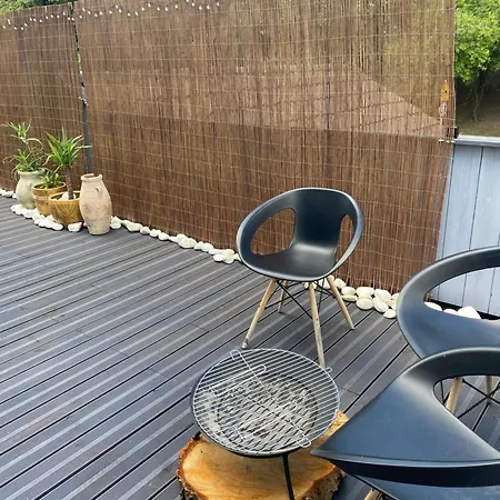 160m Piekny Stylowy Dwupoziomowy Dom *